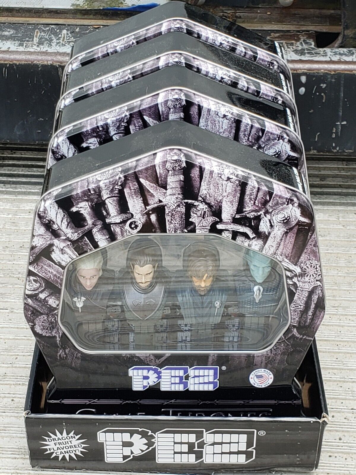 PEZ Gift Tin GAME OF THRONES Sealed IRON ANNIVERSARY John Snow ++ NEW FREE SHIP