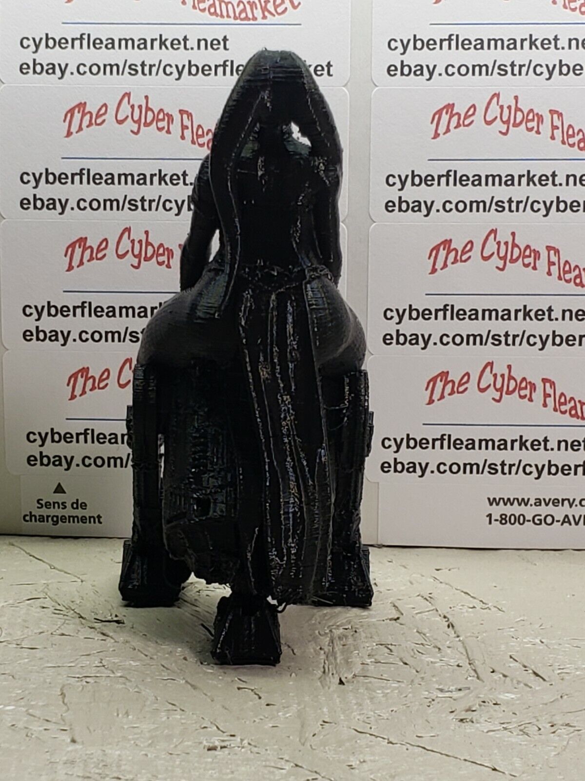 Alien Girl Riding R2D2 from Star Wars 3D Printed