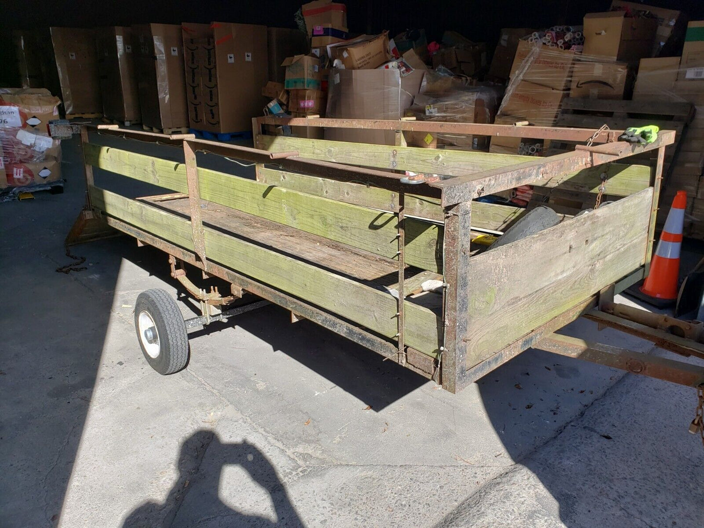 Utility Trailer 5x10 w lights and ramp