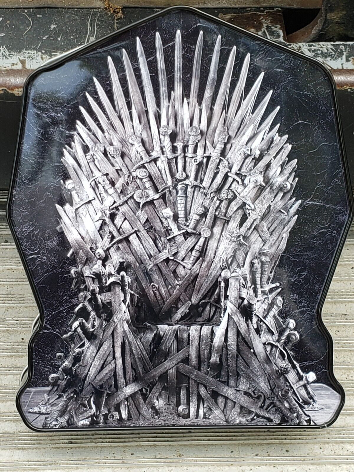 PEZ Gift Tin GAME OF THRONES Sealed IRON ANNIVERSARY John Snow ++ NEW  FREE SHIP