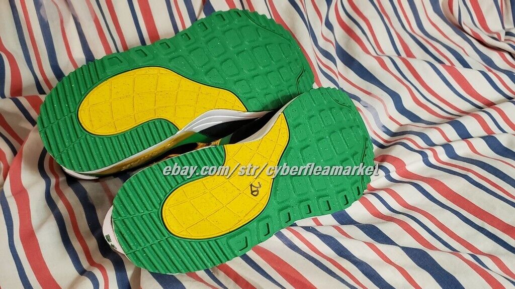 Nike Air Max SYSTM Yellow Green Oregon Ducks Sneakers DZ7738-700 Men's Size 10.5