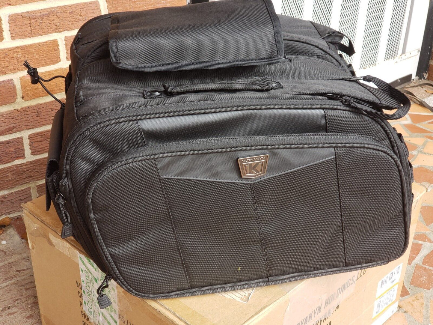 KURYAKYN Momentum Outrider Saddlebags BLACK Motorcycle bag 5209