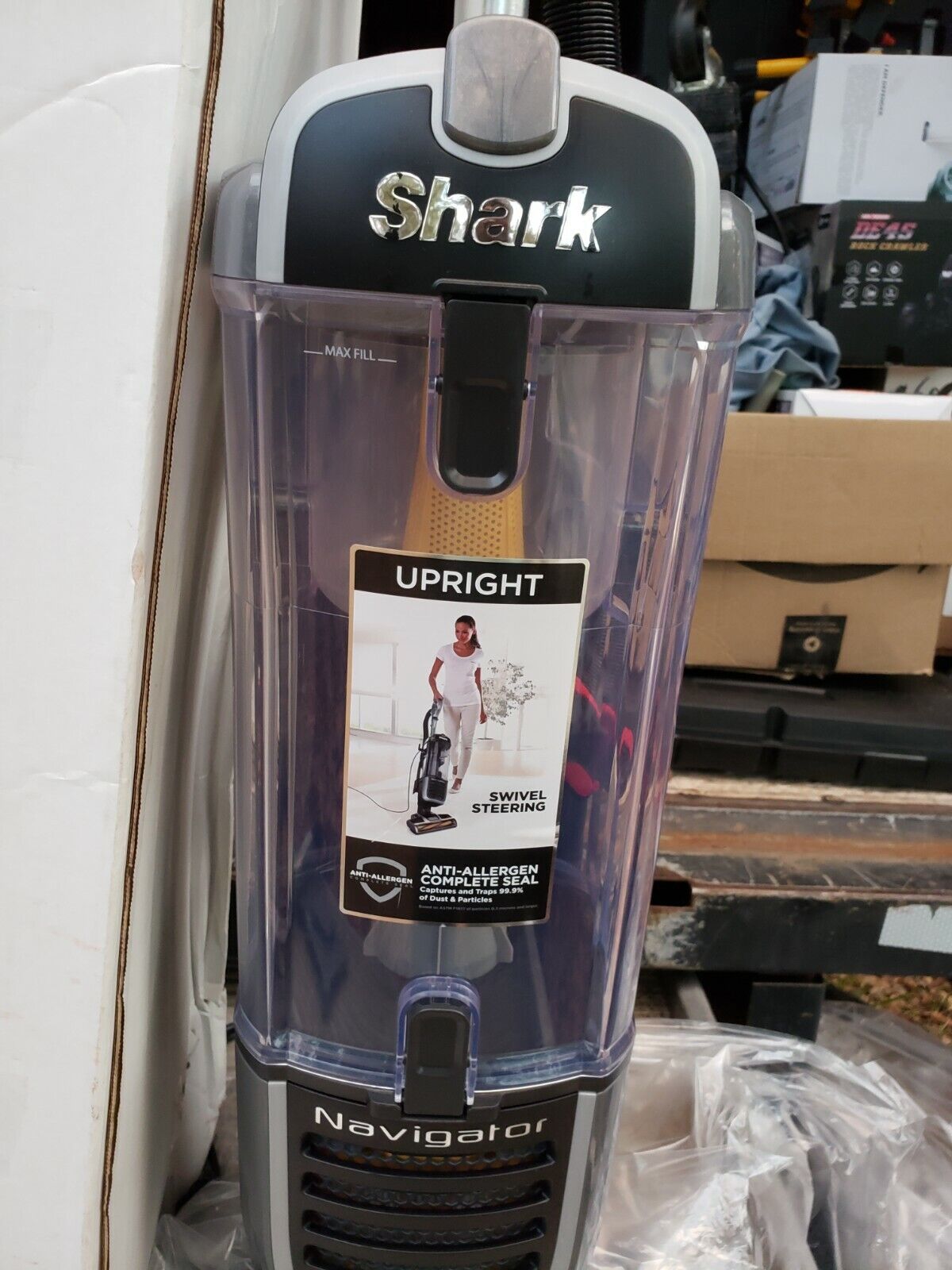 Shark Navigator ZU62 Lift-Away Pro Self Cleaning BrushVacuum New  Model NV356e