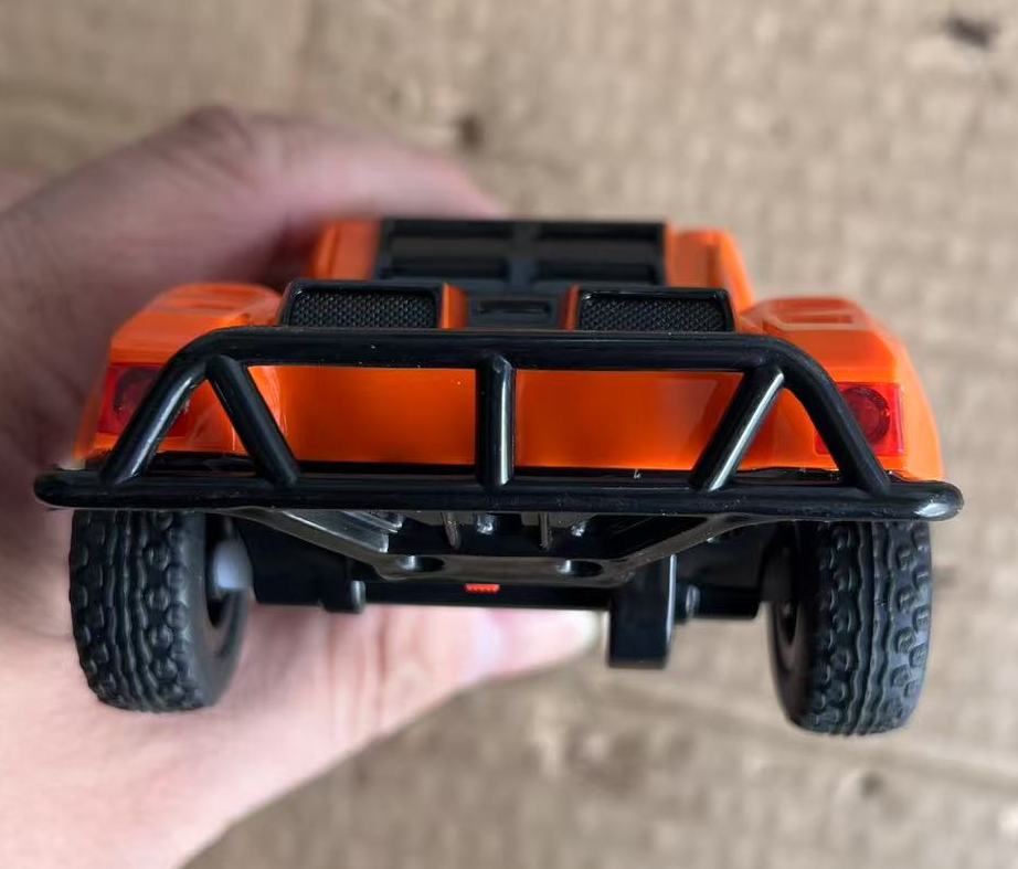 4WD Short Course Rally RC CAR with working Headlights and taillights NEW IN BOX